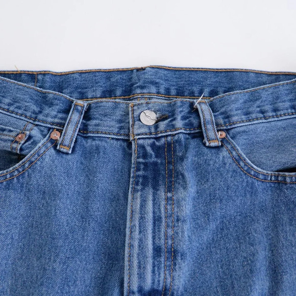 Levis 505 Mid-Wash Straight Leg  Blue Denim Jeans Size 36X30 - Picture 10 of 14